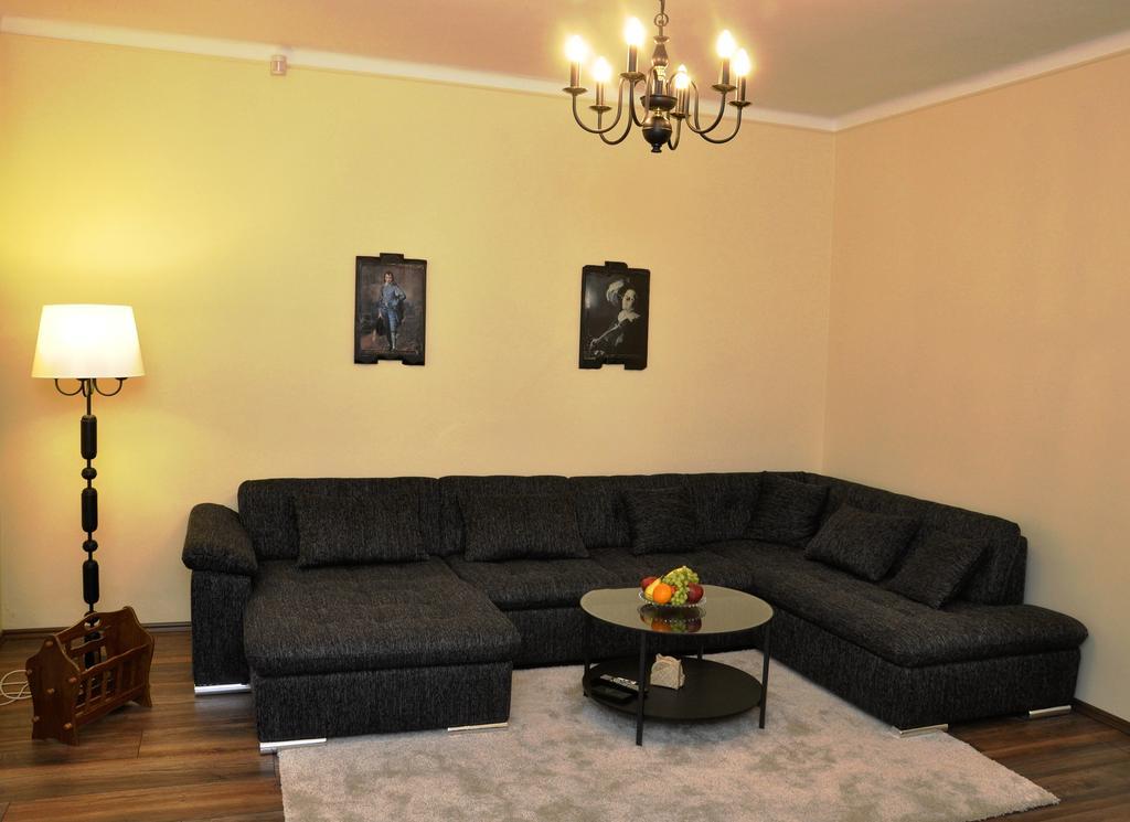 Atmospheric Quiet Apartment ปราก ภายนอก รูปภาพ